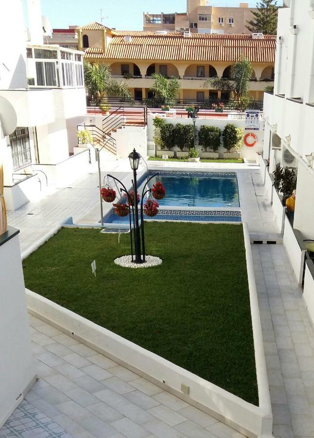 Apartamento Oasis Torremolinos Exterior photo